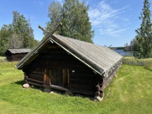 Båthuset från Laknäs daterad 1600-talet. Foto: Martin Prieto Beaulieu