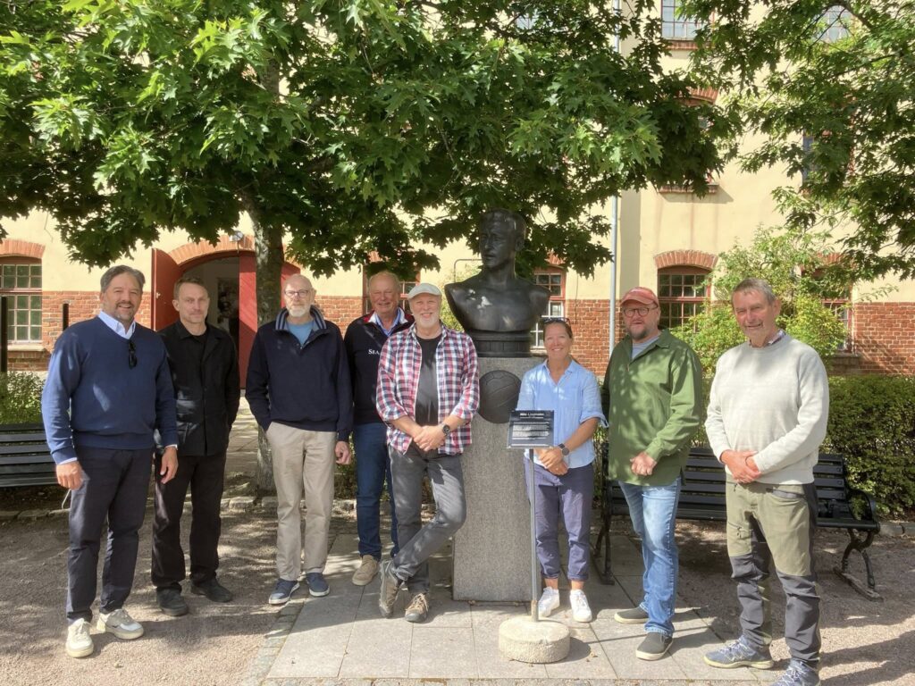BHRFs styrelse, från vänster, Martin Prieto Beaulieu, Fredrik Leijonhufvud, Thomas Larsson, Birger Edelberg, Dan Thorell, Jessica Andersson, Lars Beckman och Axel Wenblad. Foto: WTF