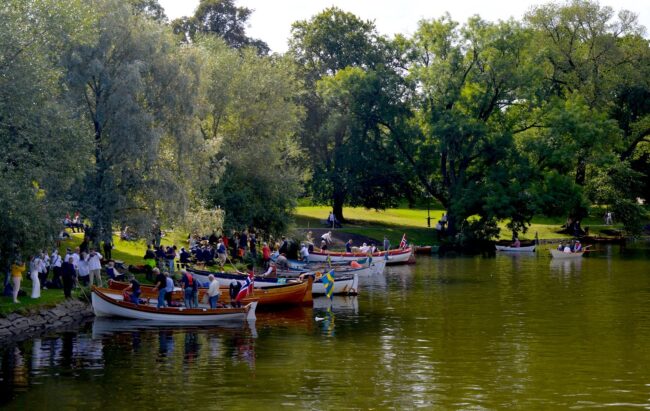 Göteborgsrodden 2025 blev ännu en succé – ett levande bevis på att tradition, hantverk och glädje fortfarande ror i takt längs Göteborgs vattenvägar. Foto: Jessica Andersson