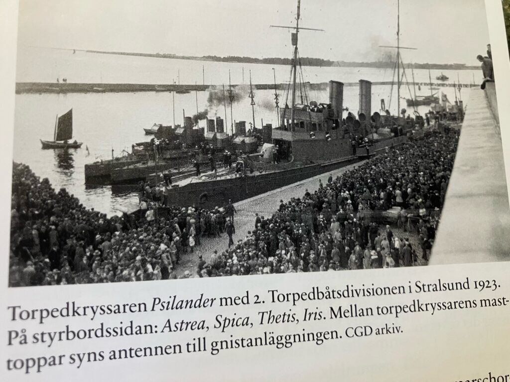 Torpedkryssaren Psilander – enligt uppgifter vi fått fram var hon moderskepp till vår femhuggare. Foto: Lars Beckman