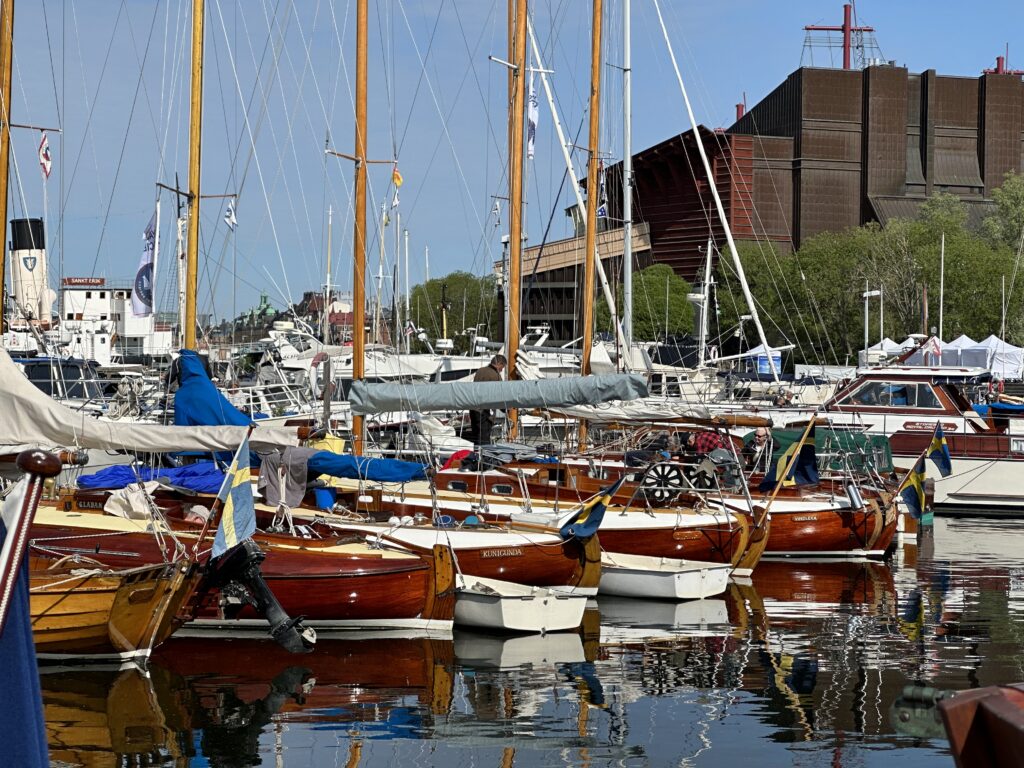 BHRF framhåller att kulturarv inte bara handlar om byggnader och miljöer på land. Även historiska båtar och fartyg, varvsmiljöer, hantverkskunnande, brukande och ideellt engagemang är levande delar av vårt gemensamma kulturarv. Foto: Martin Prieto Beaulieu