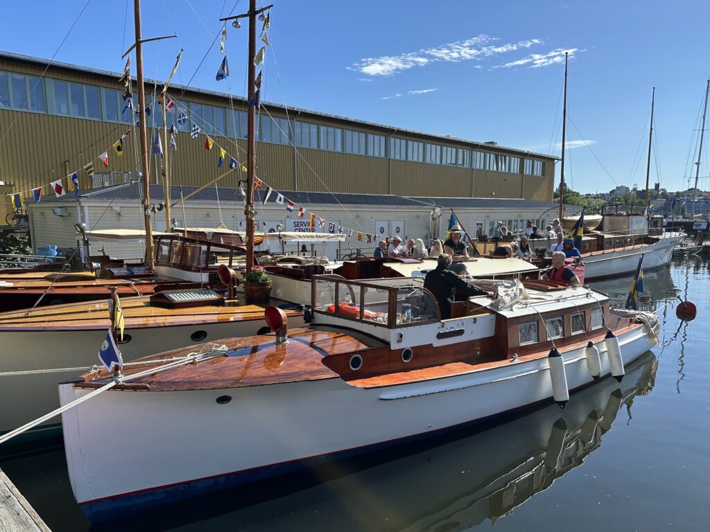 Wiking VI, C.G. Petterssons egen salongsbåt från 1913, hör till de båtar som uppmärksammas särskilt under firandet av C.G. Petterssons 150-årsjubileum. Foto: Martin Prieto Beaulieu